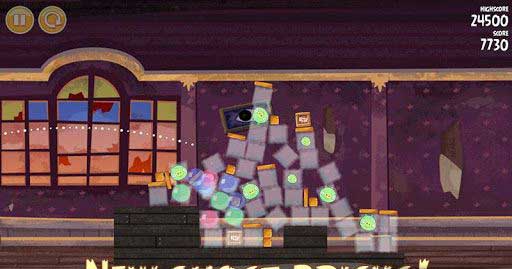 ŭС:ֹ Angry Birds Seasons: Haunted Hogs! v3.0.1